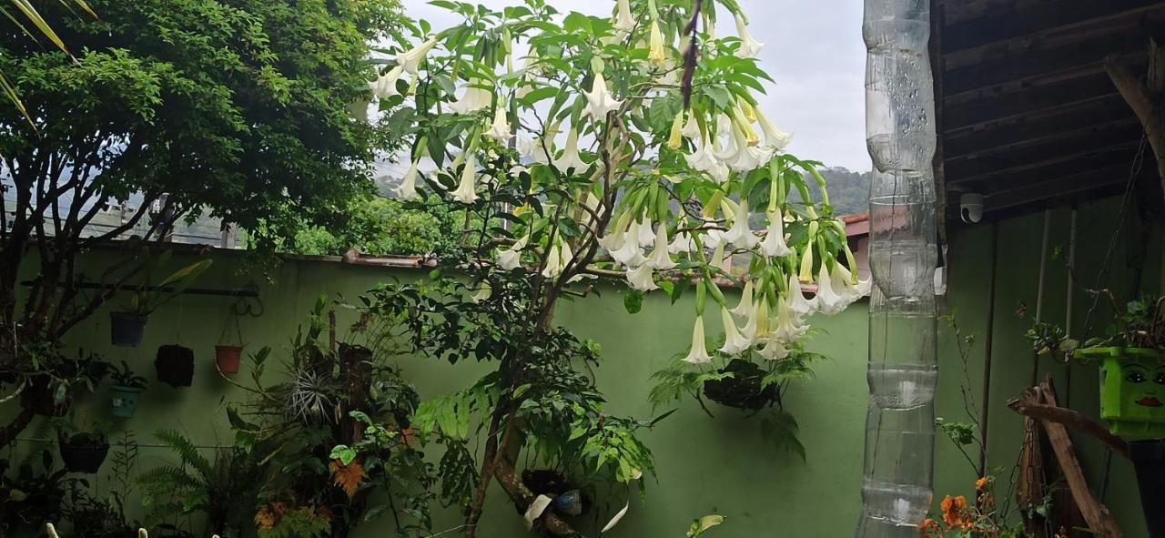 Espaco Aconchego Com Ar-Condicionado E Amplo Jardim Villa Caraguatatuba Buitenkant foto
